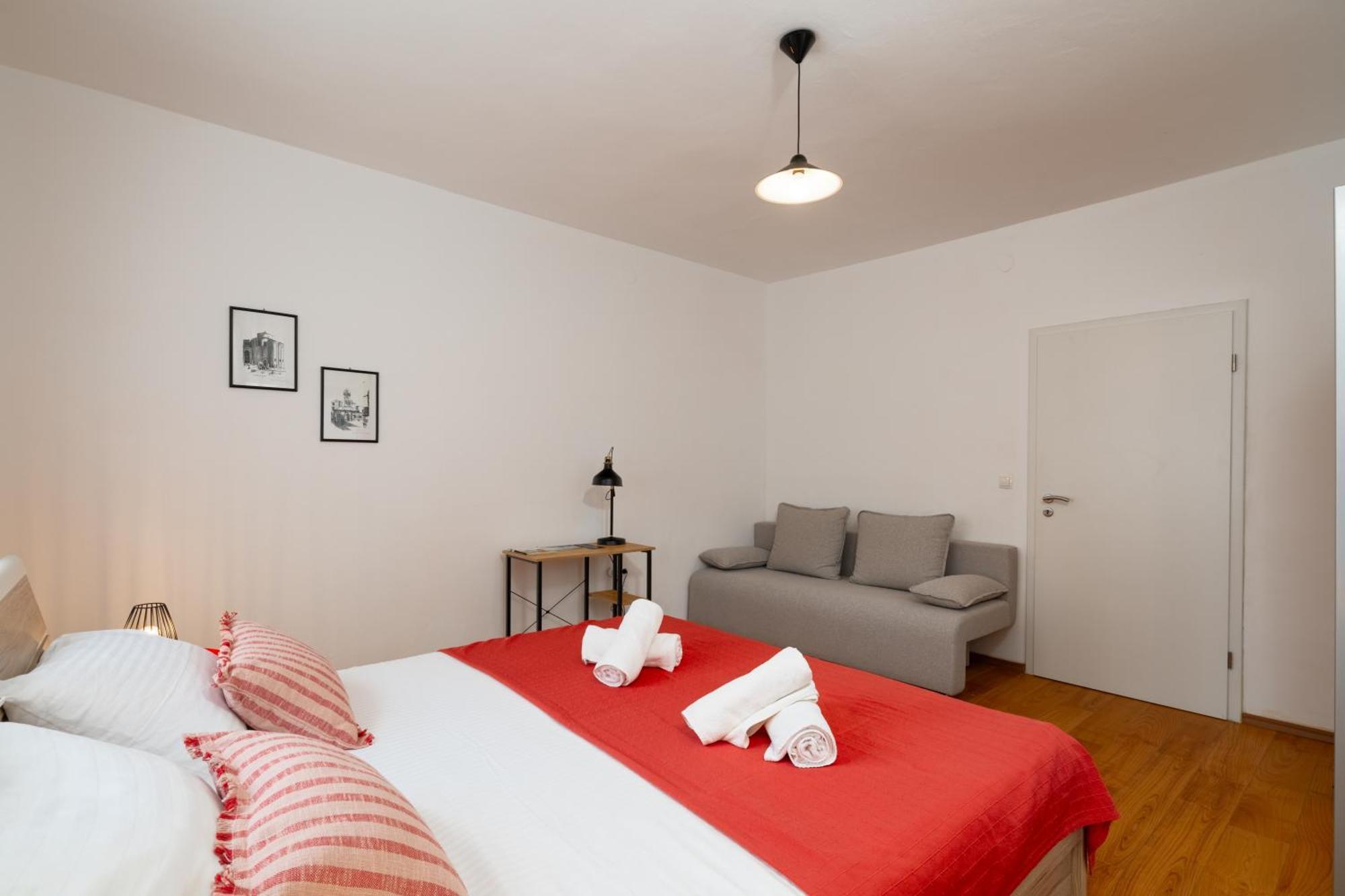 Apartments Vitorio Задар Екстериор снимка