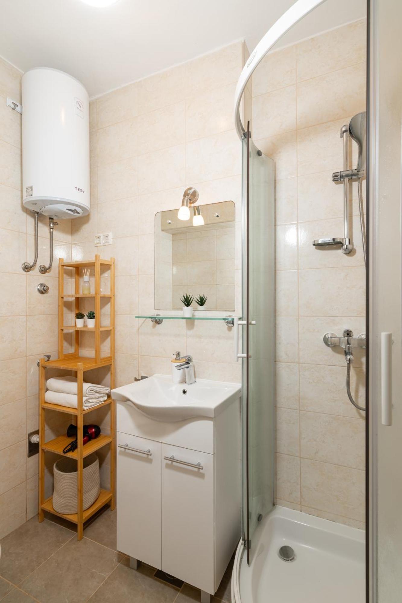 Apartments Vitorio Задар Екстериор снимка