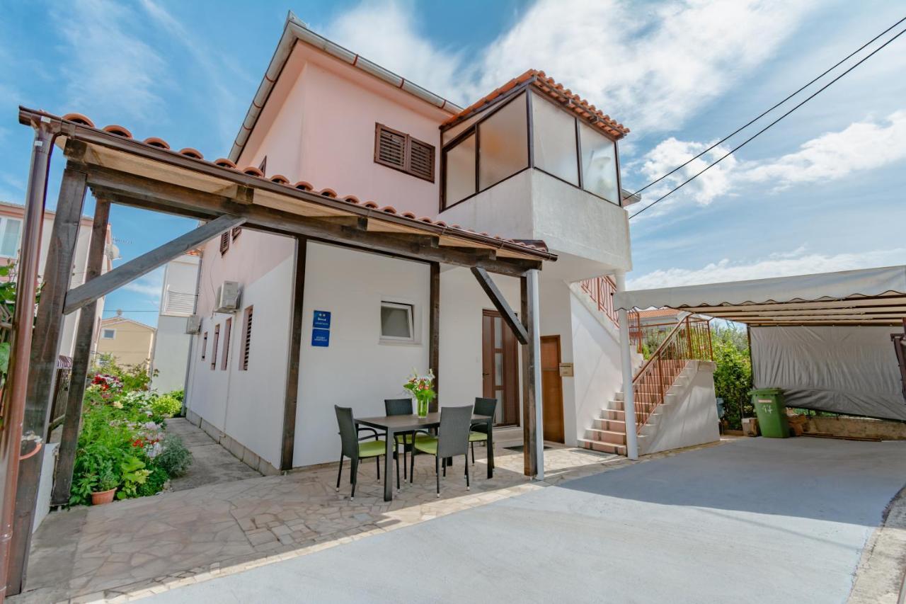 Apartments Vitorio Задар Екстериор снимка