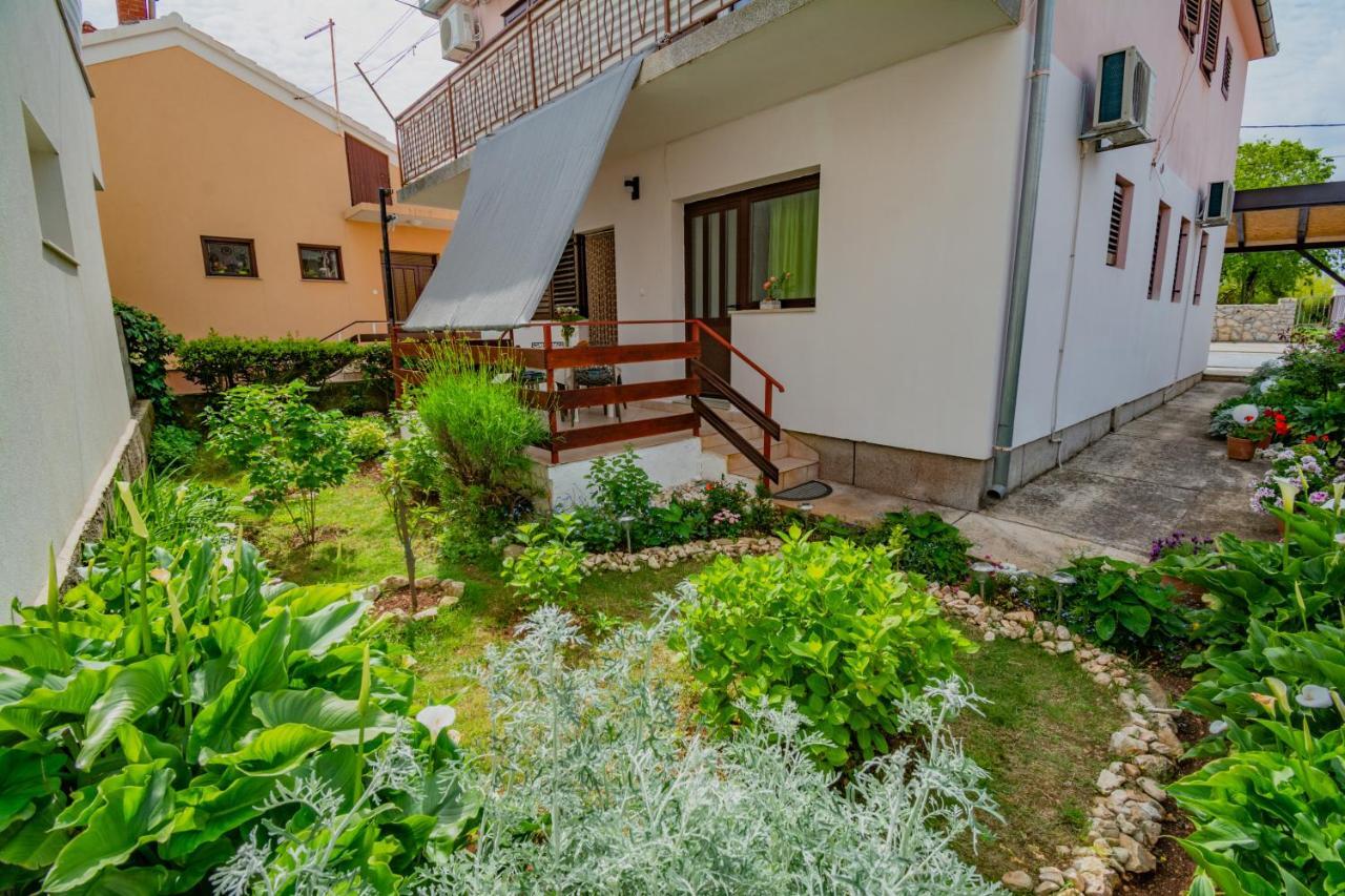 Apartments Vitorio Задар Екстериор снимка
